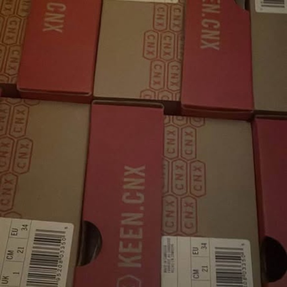 BRAND NEW boy girl youth keen chandler cnx shoes size 2 / 3 / 4 / 5 - Picture 7 of 10